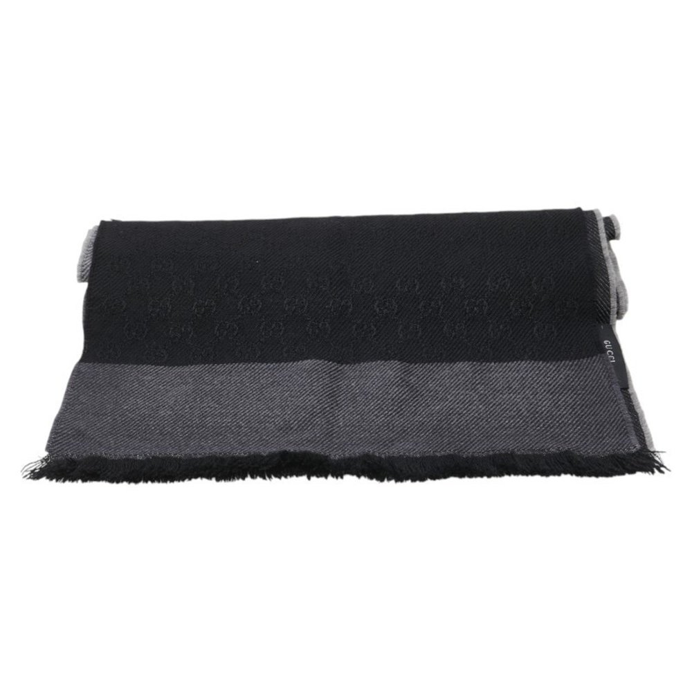 Gucci GG pattern scarf in black and gray wool for women. - Picture 3 of 6